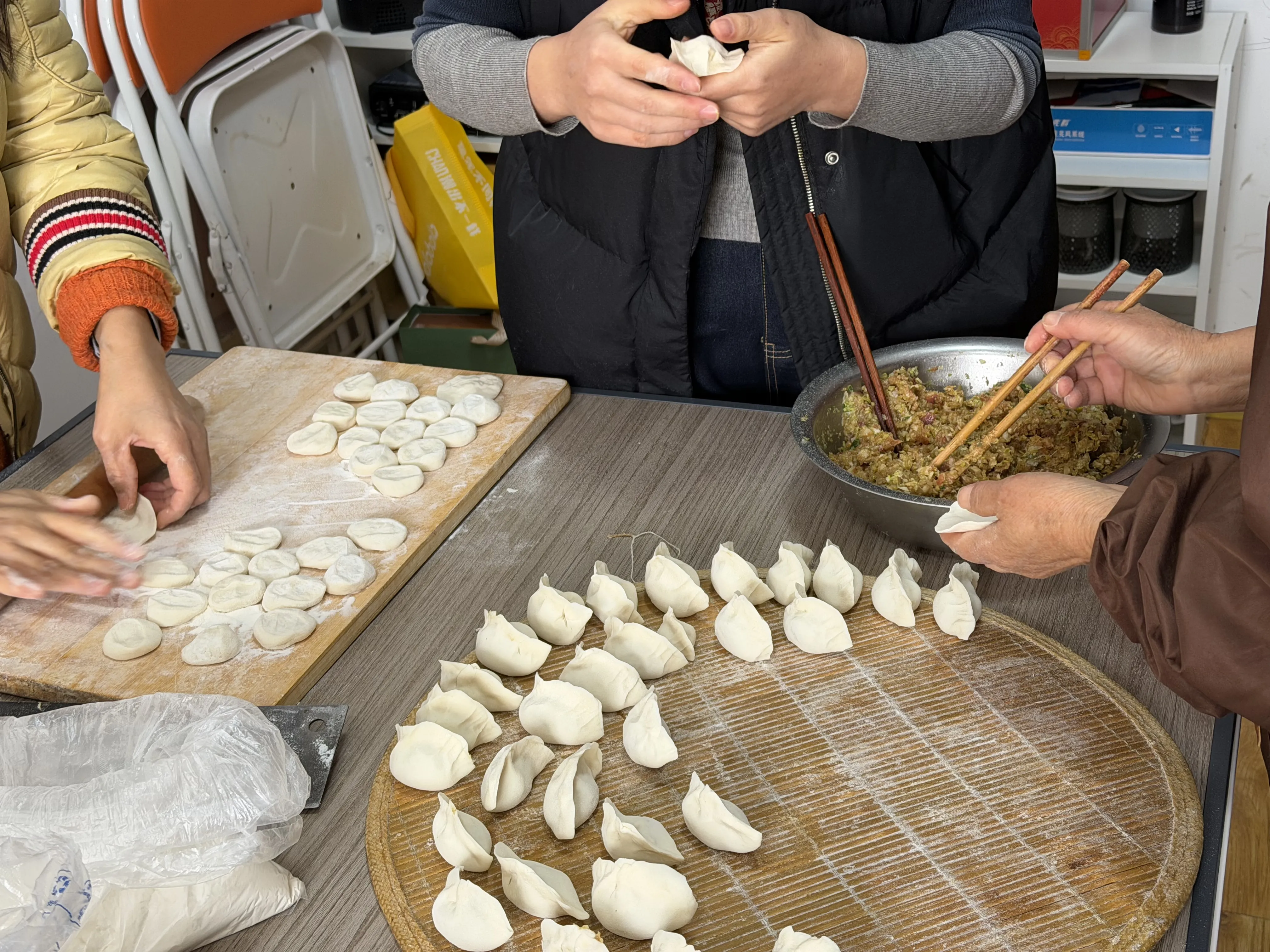 Земеијиа слави Северну малу Нову годину