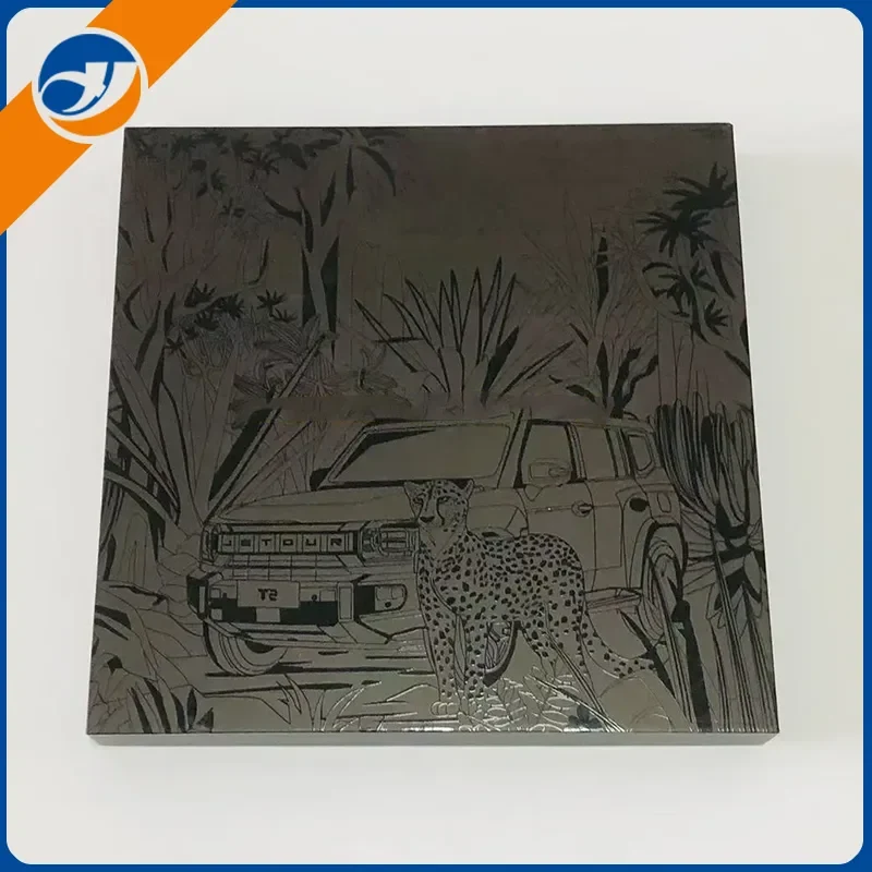 Мат Ембоссинг Блацк поклон кутија